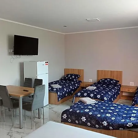 Czerwony Szafir Grodzisk Hostel Grodzisk Mazowiecki