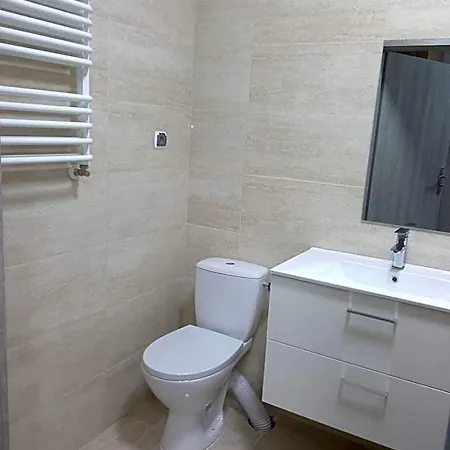 Hostel Czerwony Szafir Grodzisk